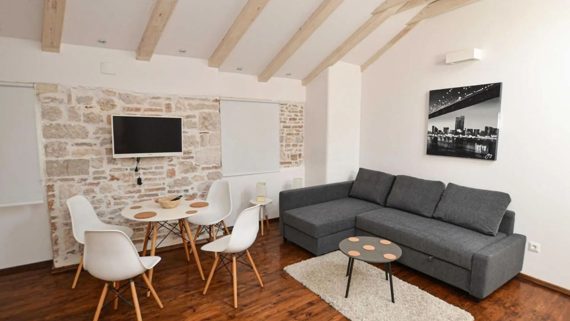 Trendy And Chic Rovinj Downtown Apartments